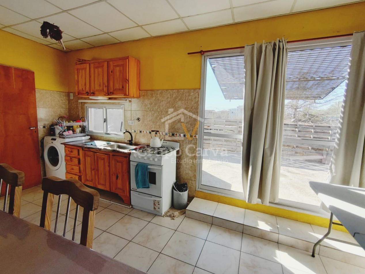 Casa con departamentos