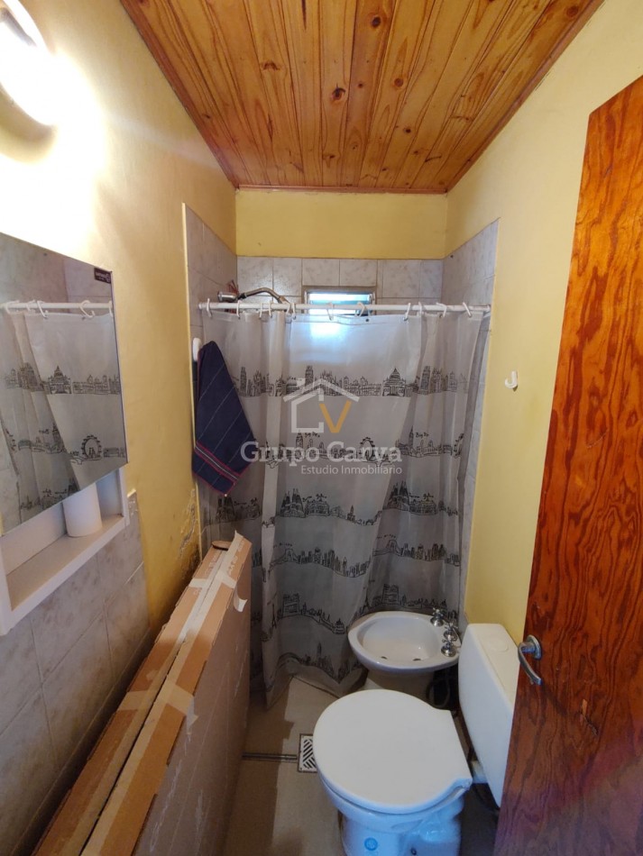 Casa con departamentos