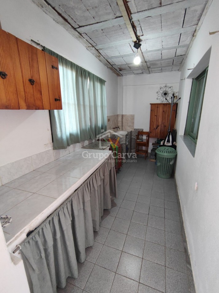 Casa con departamentos