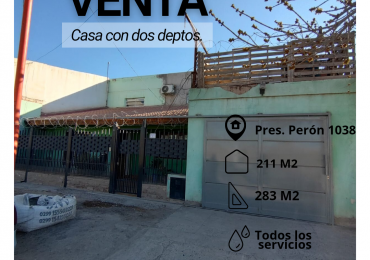 Casa con departamentos